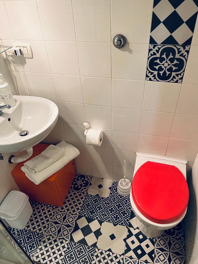 Home San Gennaro 5 Наполи Екстериор снимка